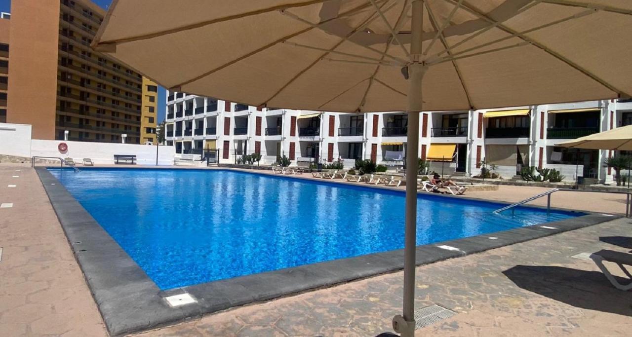 Beach And Pool In Playa De Las Americas公寓 外观 照片