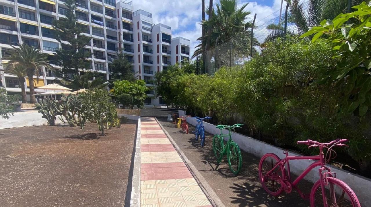 Beach And Pool In Playa De Las Americas公寓 外观 照片